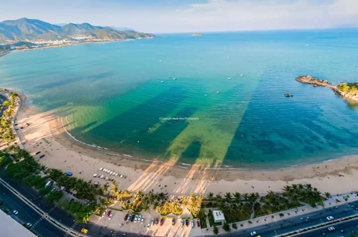 Wonderland 24H Apartments Nha Trang Buitenkant foto
